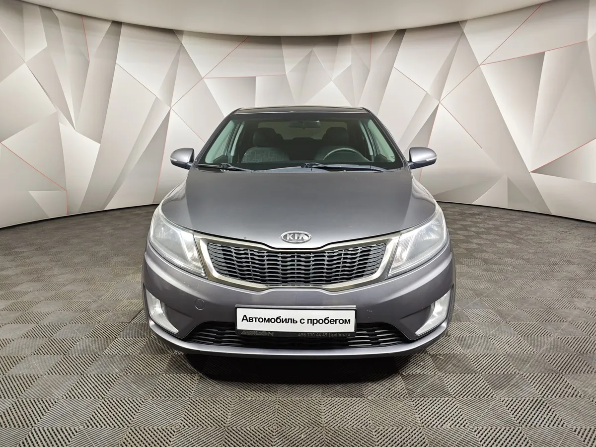 Kia Rio 1.6 AT (123 л.с.) Серый в АВИЛОН. Слайд №7