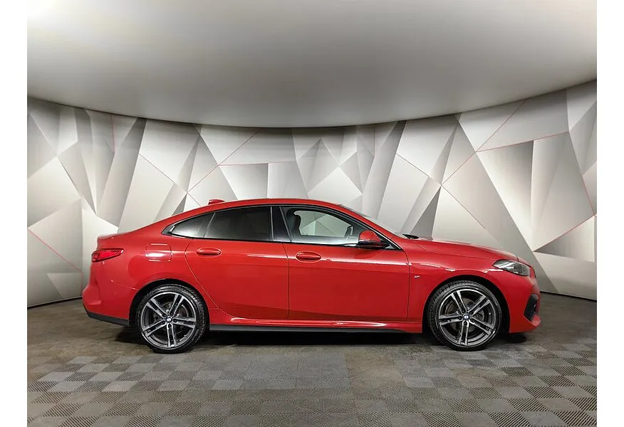 BMW 2 серия Gran Coupe 218i (140 л.с.) M Sport Pro Красный в АВИЛОН. Слайд №6