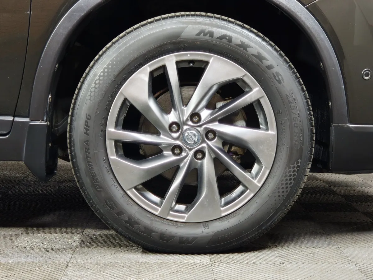Nissan X-Trail 2.5 CVT AWD (171 л.с.) Зеленый в АВИЛОН. Слайд №9