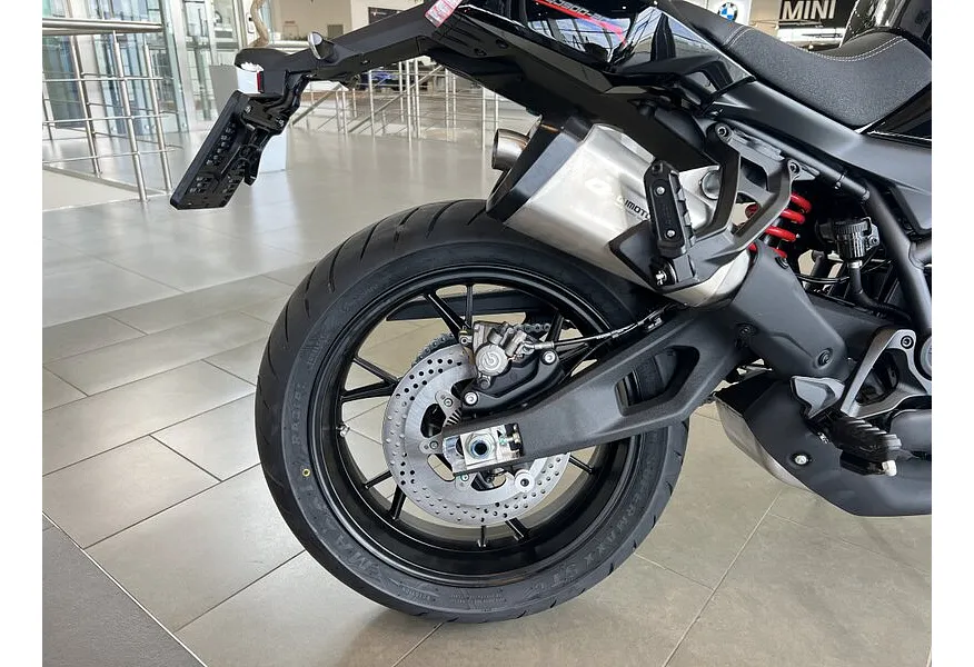 QJMOTOR SRK 900 900 см³ (95 л.с.) (95) 900 Черный в АВИЛОН. Слайд №14