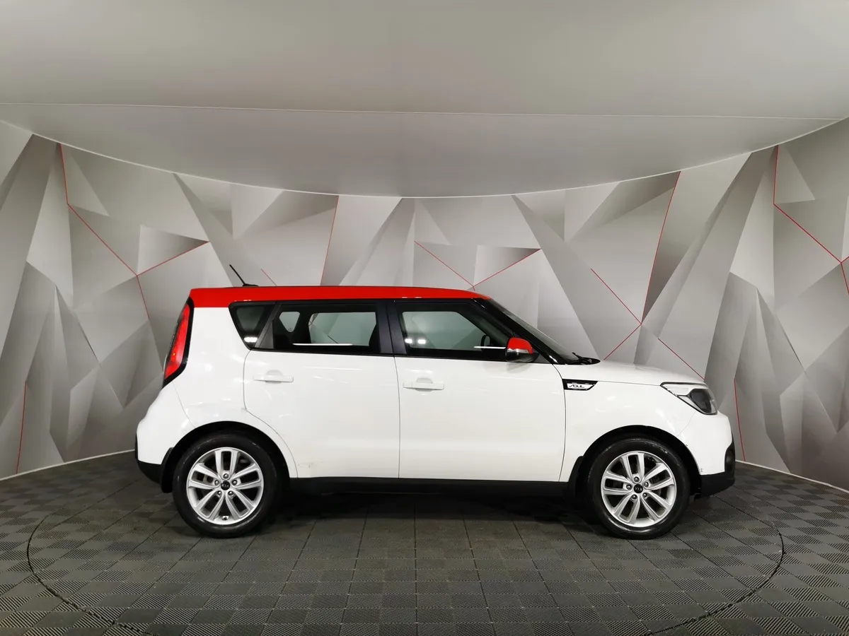 Kia Soul 1.6 GDI AT (132 л.с.) Classic Белый в АВИЛОН. Слайд №6