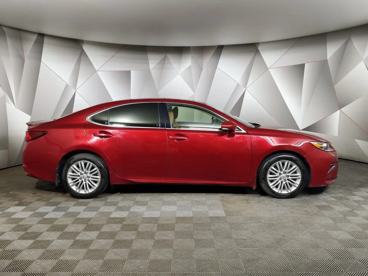 Lexus ES 200 AT (150 л.с.) Красный в АВИЛОН. Слайд №6