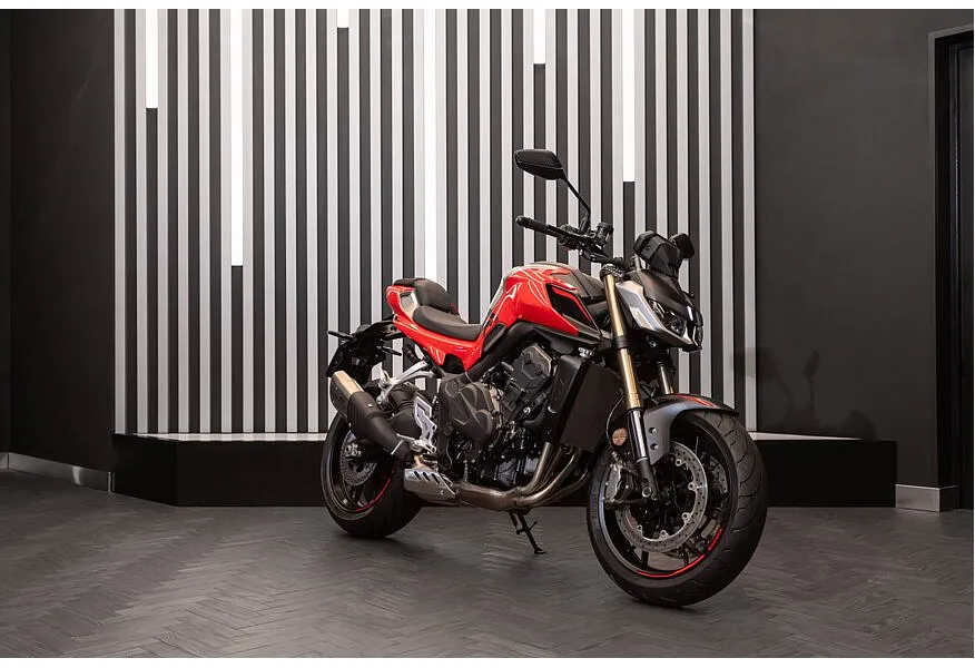 QJMOTOR SRK 800 778 см³ (95 л.с.) (95) 778 в АВИЛОН. Слайд №2