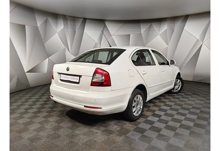 LIVE. Слайд №8