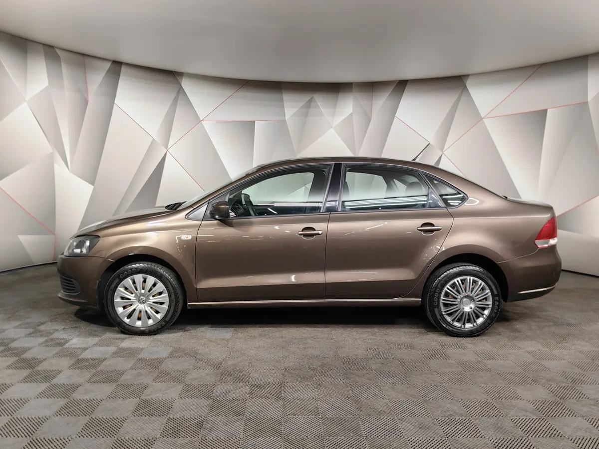 Volkswagen Polo 1.6 Tiptronic (105 л.с.) Comfortline Коричневый в АВИЛОН. Слайд №5
