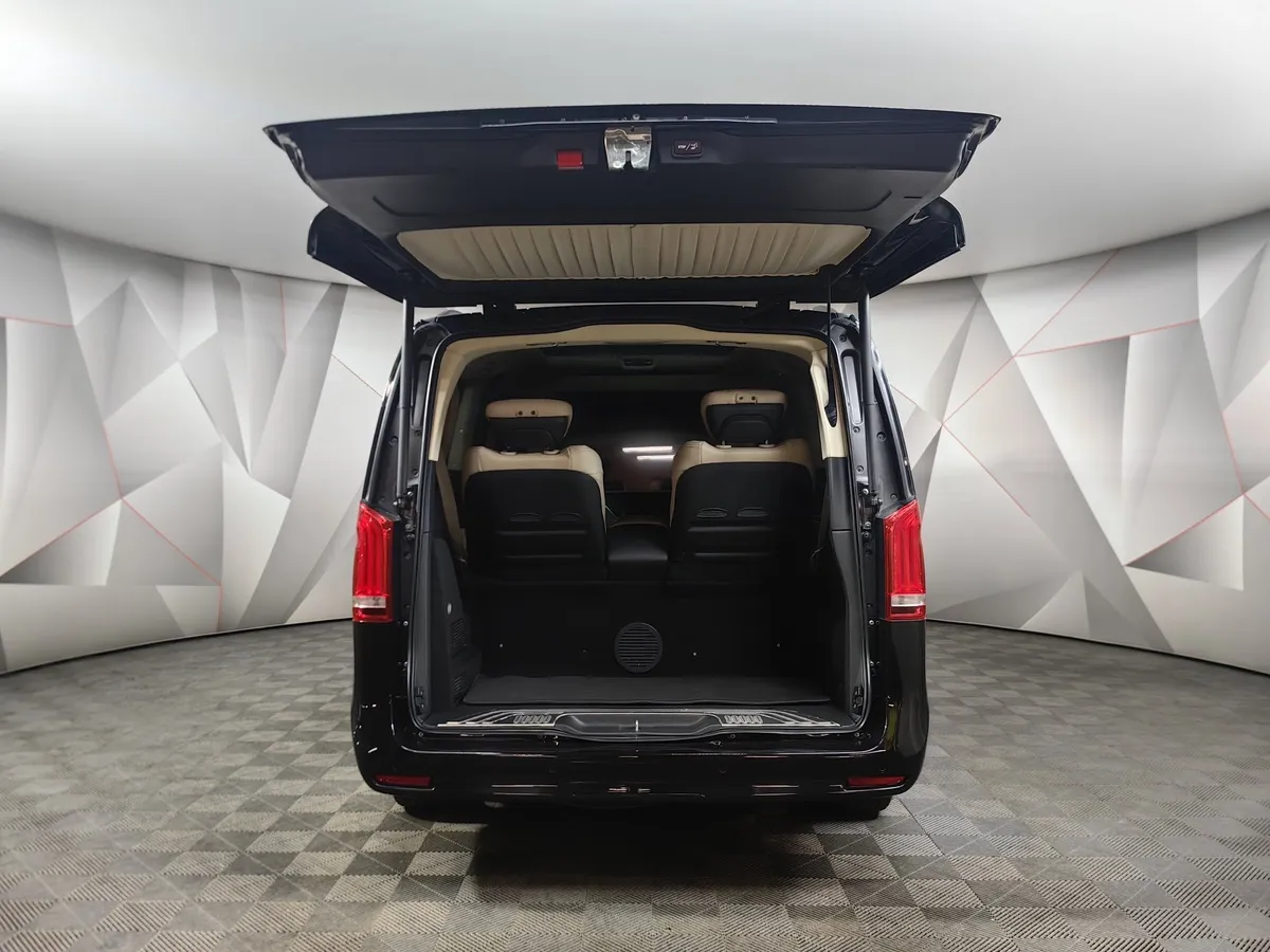 Mercedes-Benz V-Класс V 250 d AT L2 4x4 (190 л.с.) Exclusive Черный в АВИЛОН. Слайд №11