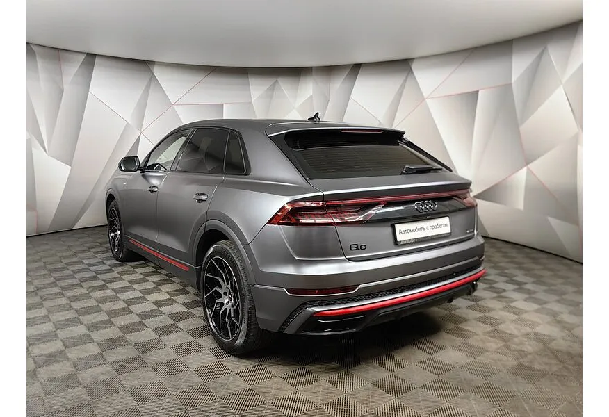 Audi Q8 45 TDI Tiptronic quattro (249 л.с.) Серый в АВИЛОН. Слайд №4