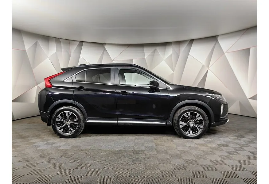 Mitsubishi Eclipse Cross 1.5 CVT AWD (150 л.с.) Ultimate Черный в АВИЛОН. Слайд №6