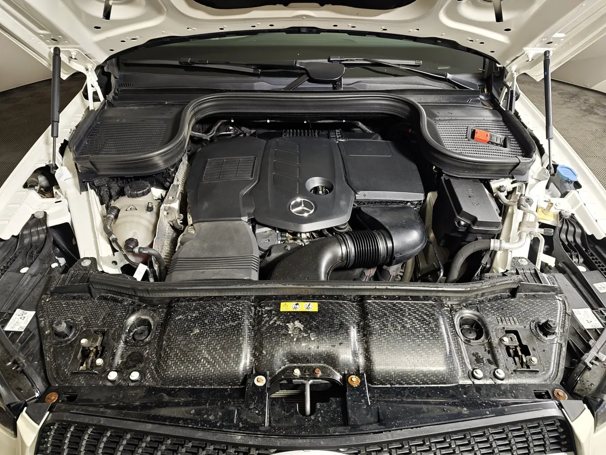 Mercedes-Benz GLE 300d 4MATIC 9G-TRONIC (269 л.с.) Белый в АВИЛОН. Слайд №11