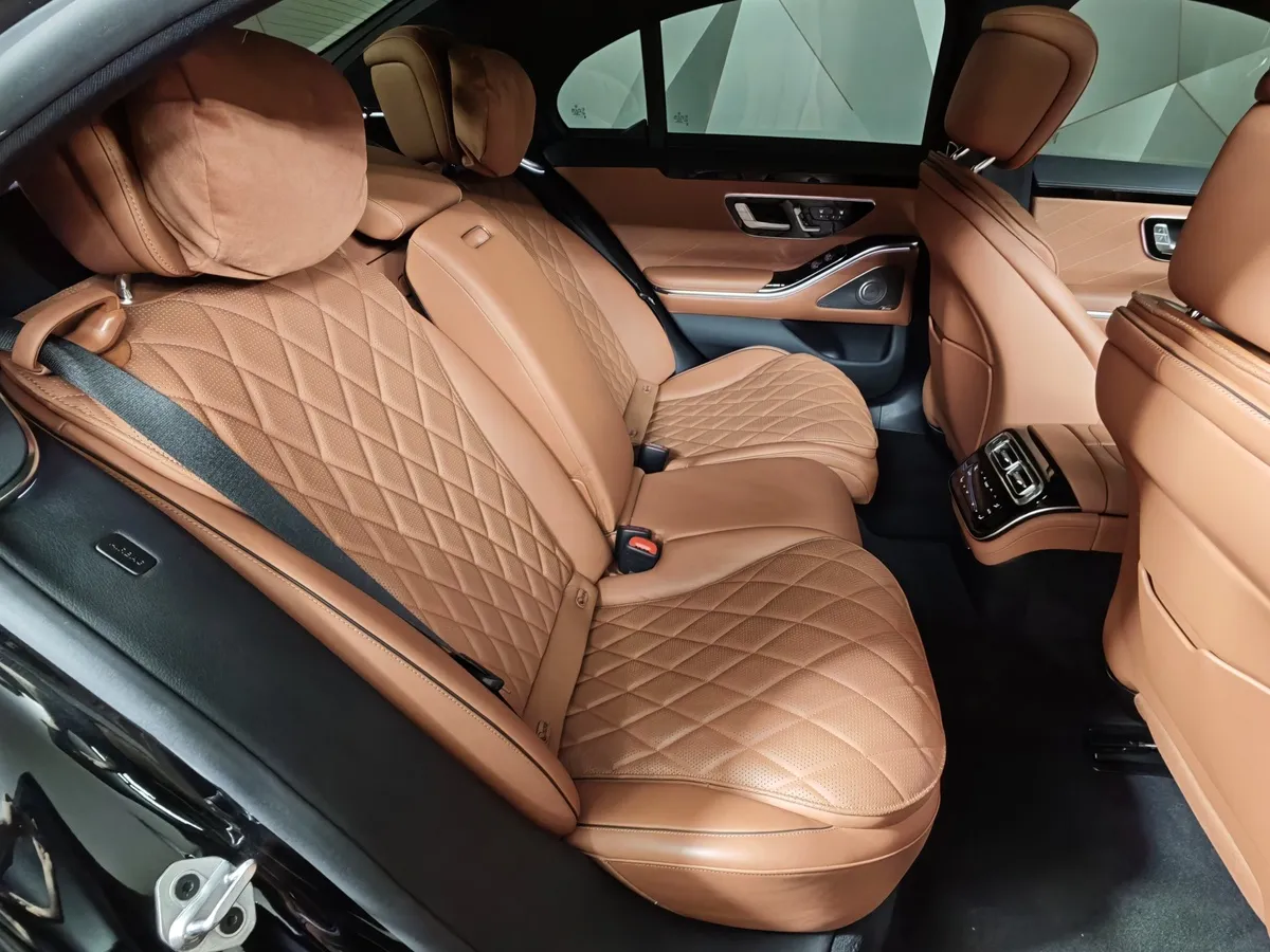 Mercedes-Benz S-Класс S 400 d 9G-Tronic 4Matic (330 л.с.) Premium Черный в АВИЛОН. Слайд №16