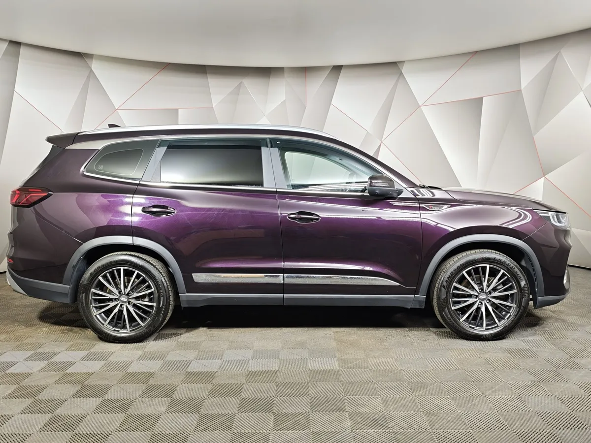 Chery Tiggo 8 Pro 1.6 TGDI DCT7 (186 л.с.) Prestige Dreamline Фиолетовый в АВИЛОН. Слайд №6