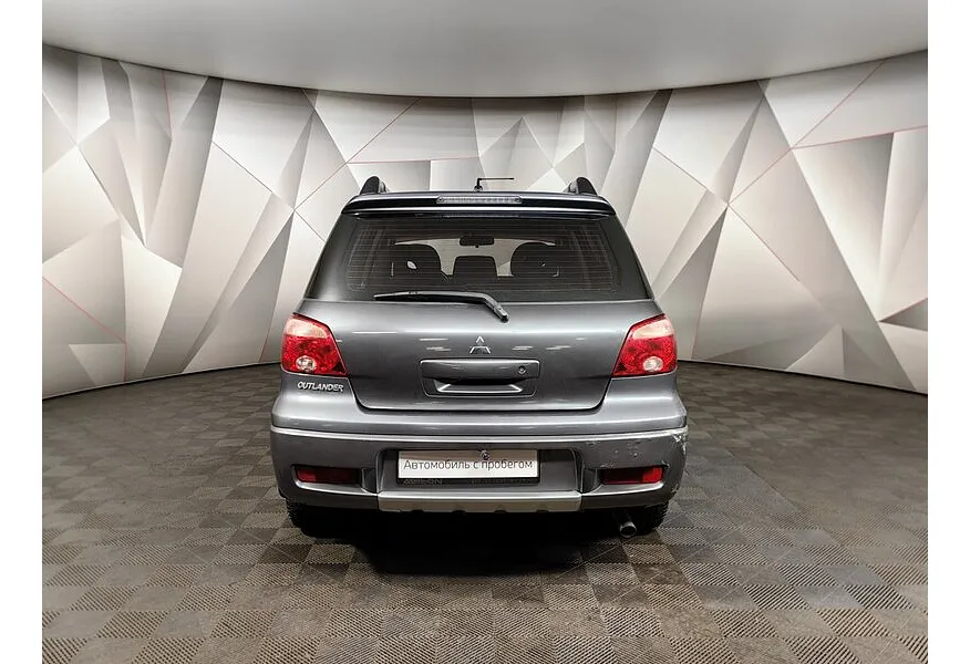 Mitsubishi Outlander 2.0 CVT (146 л.с.) Серый в АВИЛОН. Слайд №8