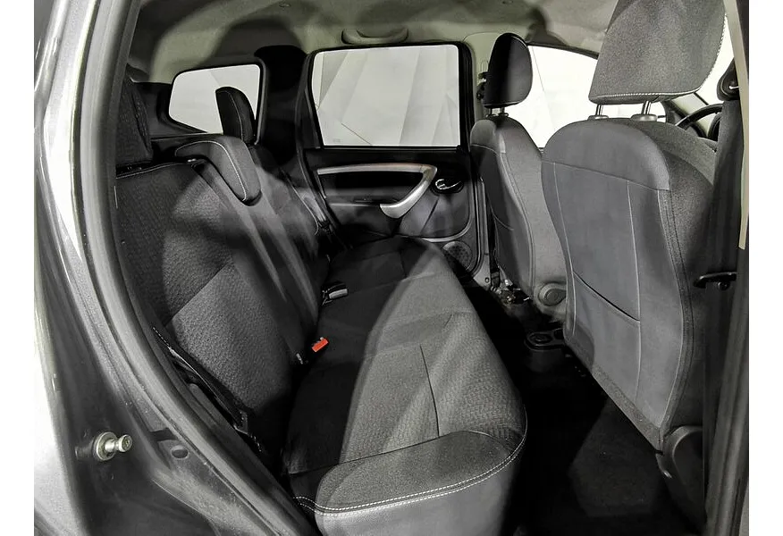 Nissan Terrano 2.0 MT AWD (143 л.с.) Серый в АВИЛОН. Слайд №17