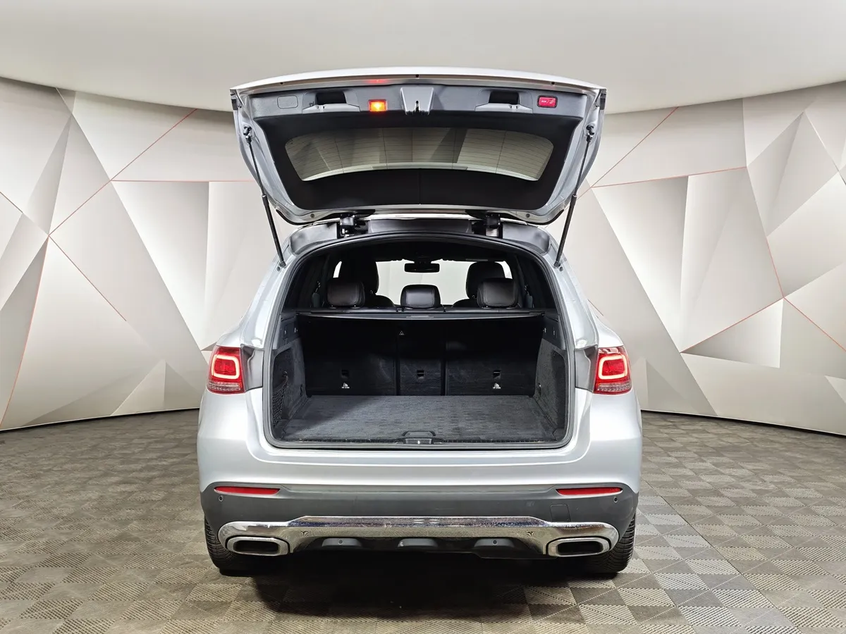 Mercedes-Benz GLC 220 d 9G-TRONIC 4MATIC (194 л.с.) Premium (Локальная сборка) Серебристый в АВИЛОН. Слайд №12
