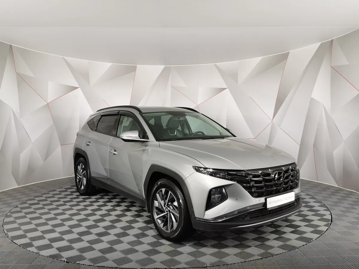 Hyundai Tucson G2.5 GDi Smartstream 8AT 4WD (190 л.с.) Prestige + Smart Sense Серый в АВИЛОН. Слайд №3