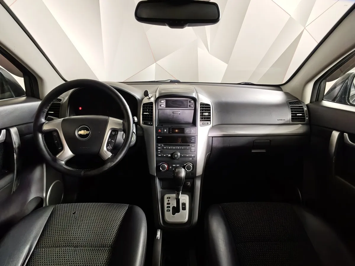 Chevrolet Captiva 3.2 AT 5 мест (230 л.с.) Черный в АВИЛОН. Слайд №12