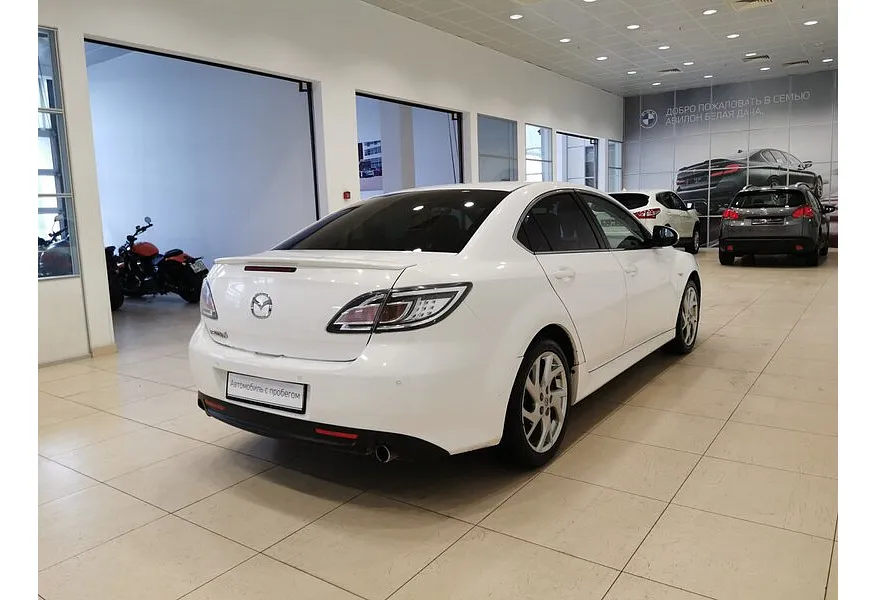 Mazda 6 2.0 SKYACTIV-G AT (150 л.с.) Белый в АВИЛОН. Слайд №2