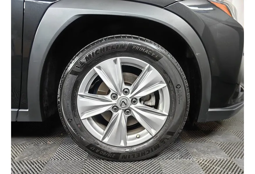 АВИЛОН - Lexus UX 2.0 CVT (150 л.с.) Черный - slide 16