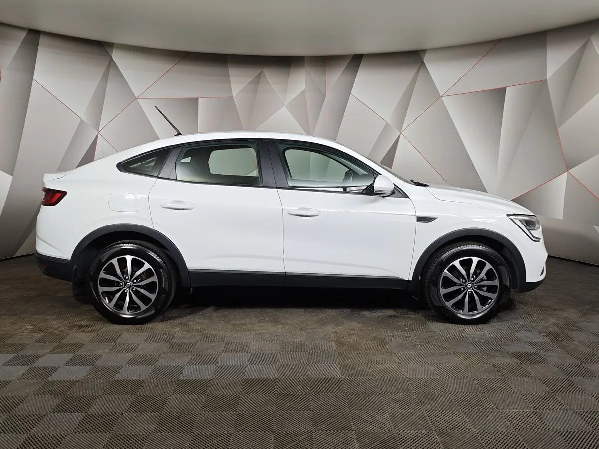Renault Arkana 1.3 CVT 2WD (150 л.с.) Белый в АВИЛОН. Слайд №6