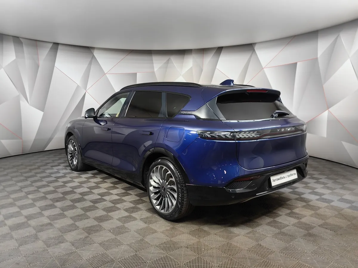 Voyah Free EVR Long Range 1.5 AT AWD (489 л.с.) Sport Синий в АВИЛОН. Слайд №4