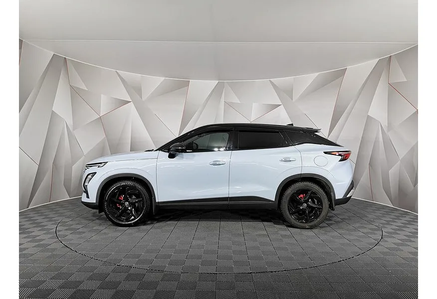 Omoda C5 1.5T CVT (147 л.с.) Ultimate (двухцветный, красные элементы экстерьера) Синий в АВИЛОН. Слайд №5