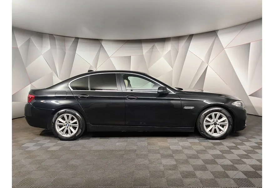 АВИЛОН - BMW 5 серия 520d Steptronic (190 л.с.) Черный - slide 2