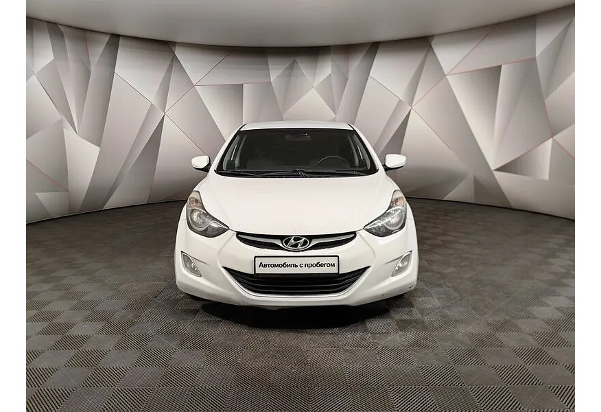 Hyundai Elantra 1.6 MT (132 л.с.) Comfort Белый в АВИЛОН. Слайд №7