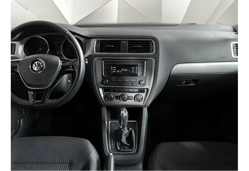 Volkswagen Jetta 1.6 AT (105 л.с.) Comfortline Серый в АВИЛОН. Слайд №8