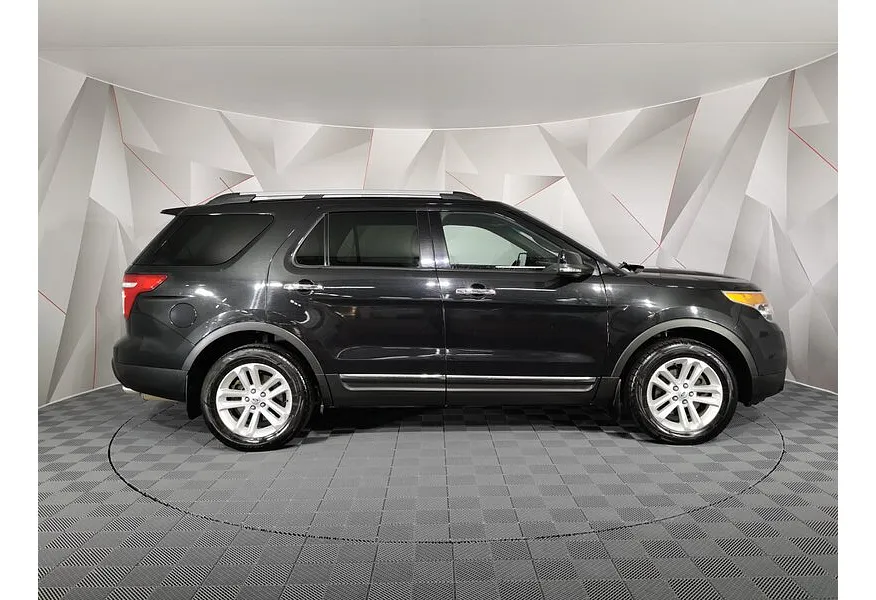 АВИЛОН - Ford Explorer 3.5 SelectShift 4WD (294 л.с.) Limited (LTD) Черный - slide 3