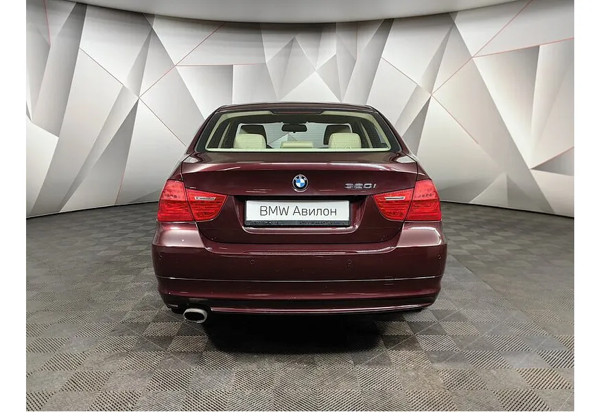 BMW 3 серия 320i AT (156 л.с.) Красный в АВИЛОН. Слайд №4