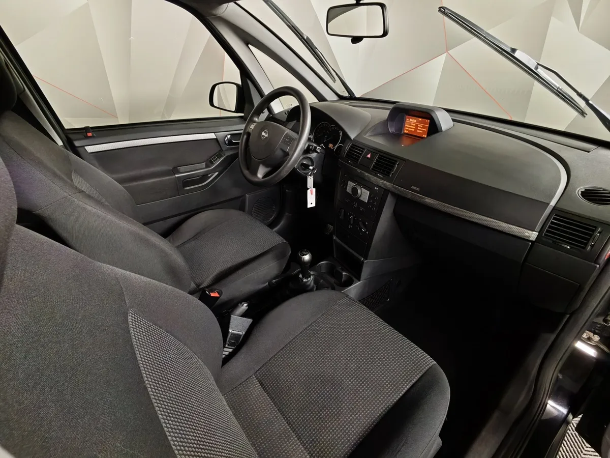 Opel Meriva 1.6 Twinport MT (105 л.с.) Черный в АВИЛОН. Слайд №12