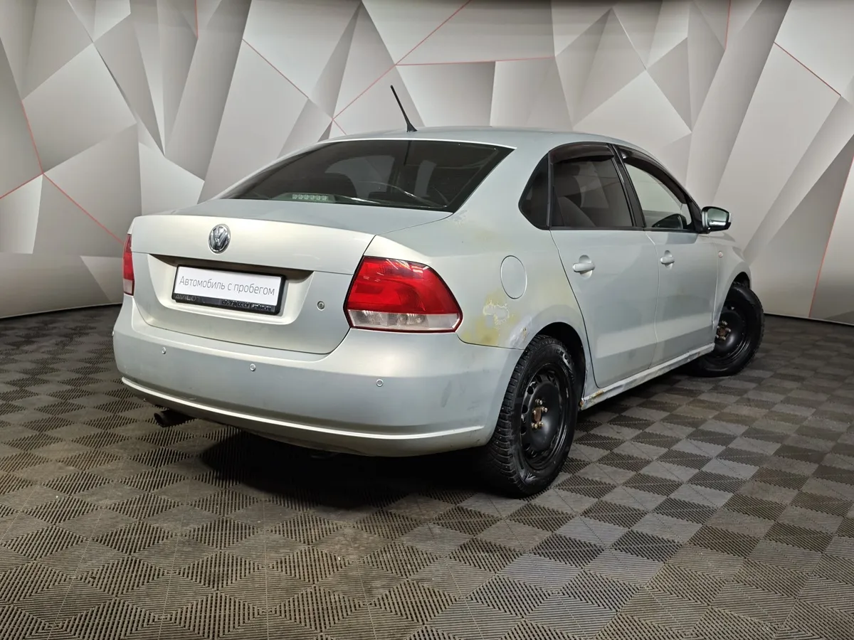 Volkswagen Polo 1.6 Tiptronic (105 л.с.) Comfortline Желтый в АВИЛОН. Слайд №2