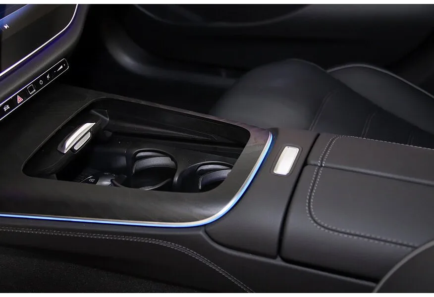 АВИЛОН - Mercedes-Benz E-Класс E 300 4MATIC (258 л.с.) Черный - slide 16