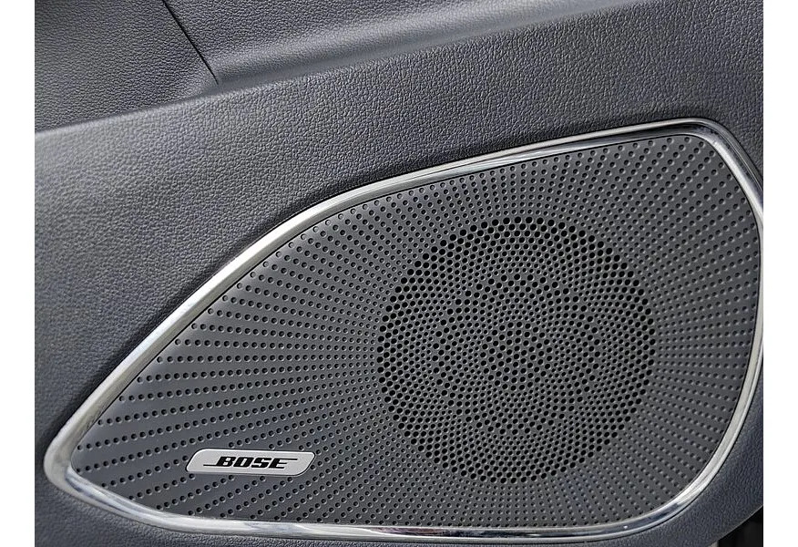 Hongqi HS5 2.0 AT 4WD (224 л.с.) Deluxe Желтый в АВИЛОН. Слайд №22