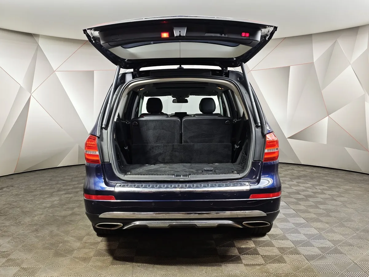 Mercedes-Benz GLS 400 4MATIC 9G-TRONIC (333 л.с.) Особая серия Синий в АВИЛОН. Слайд №11