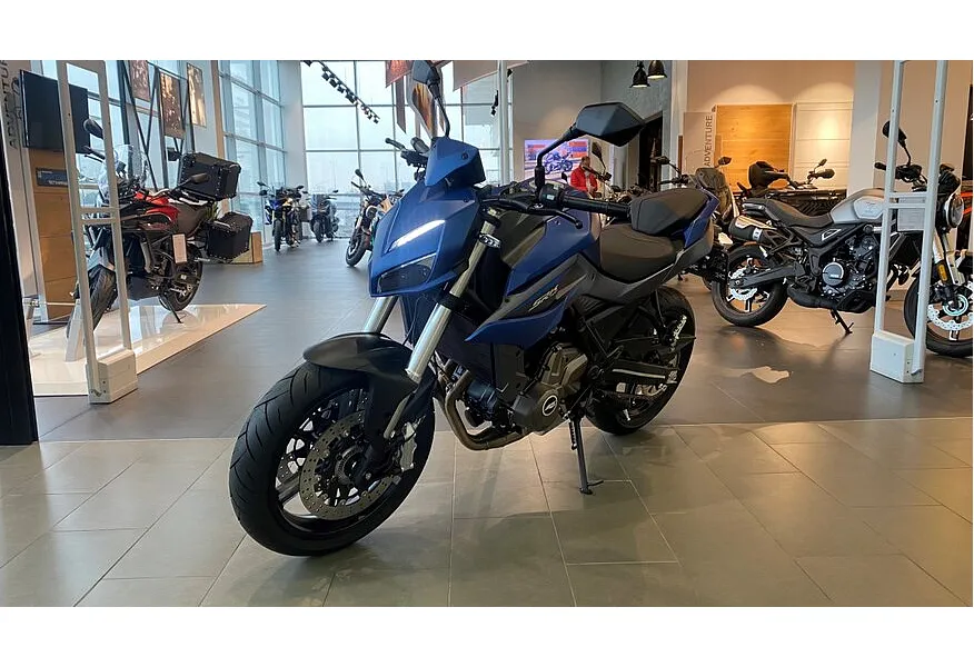 АВИЛОН - QJMOTOR SRK 700 700 см³ (73 л.с.) 700 Черный - slide 9377142