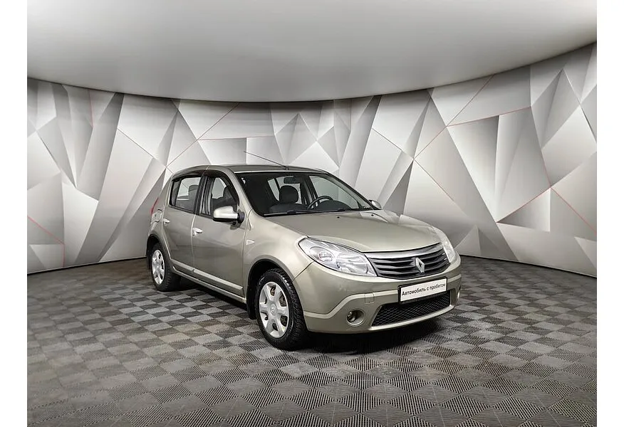 Renault Sandero 1.6 MT (102 л.с.) Бежевый в АВИЛОН. Слайд №3