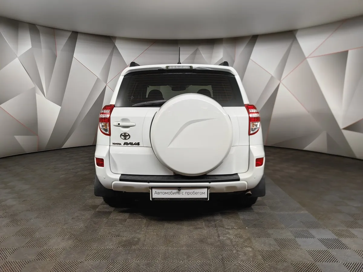 Toyota RAV4 2.0 CVT (158 л.с.) Белый в АВИЛОН. Слайд №8