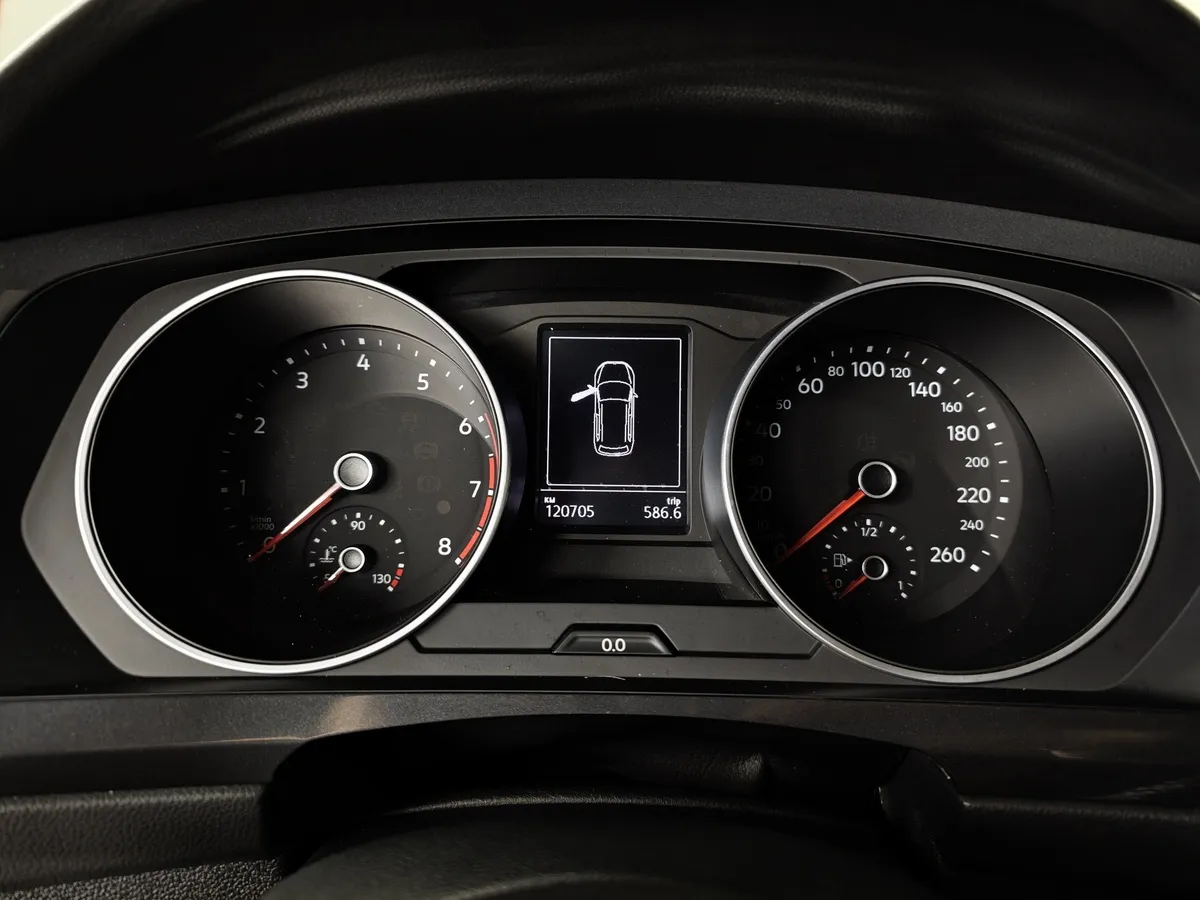 Volkswagen Tiguan 2.0 TSI 4Motion AT (180 л.с.) Respect Серебристый в АВИЛОН. Слайд №18