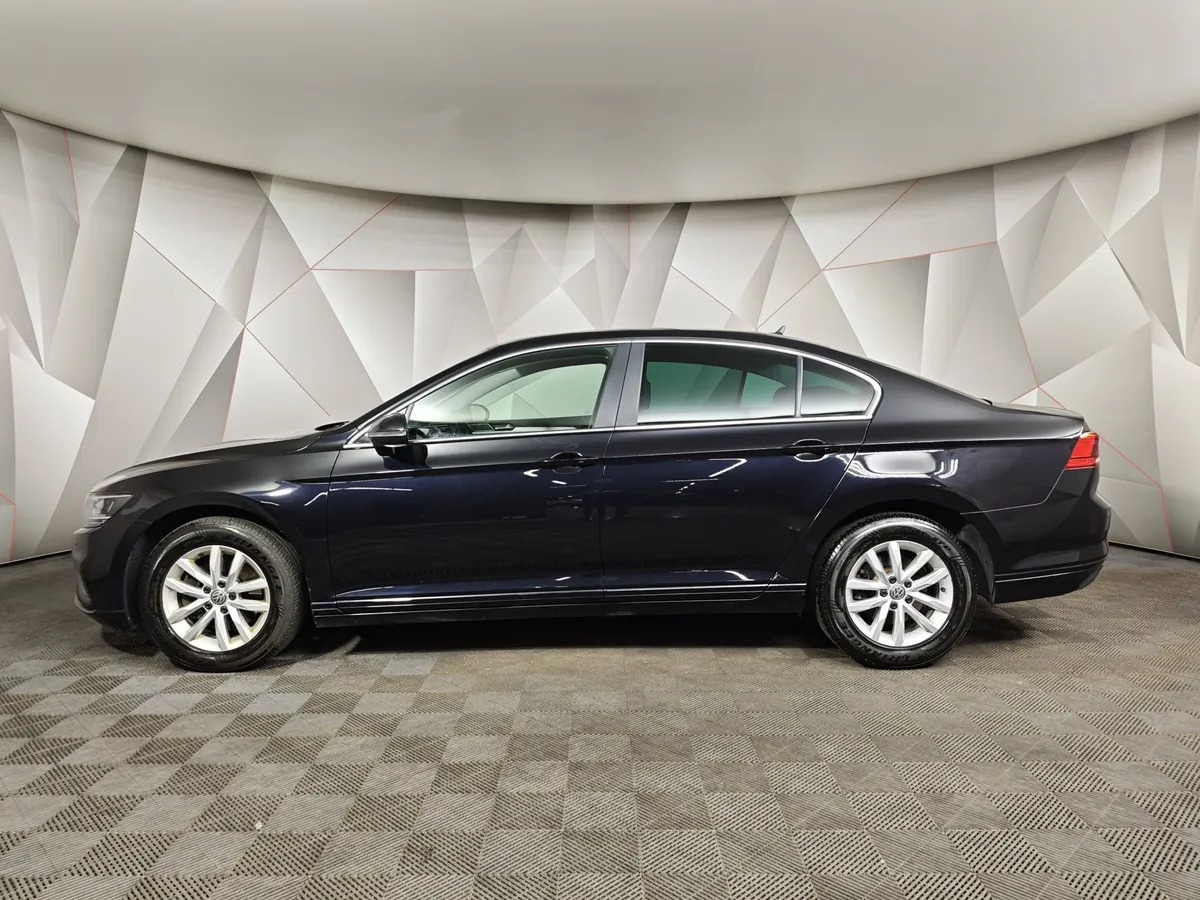Volkswagen Passat 1.4 TSI BlueMotion DSG (150 л.с.) Highline Черный в АВИЛОН. Слайд №5