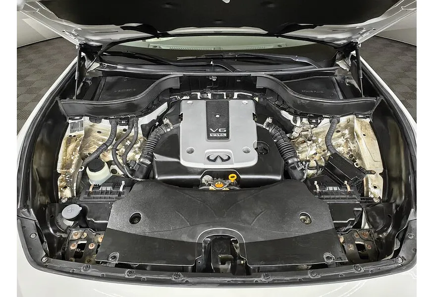 Infiniti FX-Series FX37 AT AWD (333 л.с.) Elegance Белый в АВИЛОН. Слайд №11