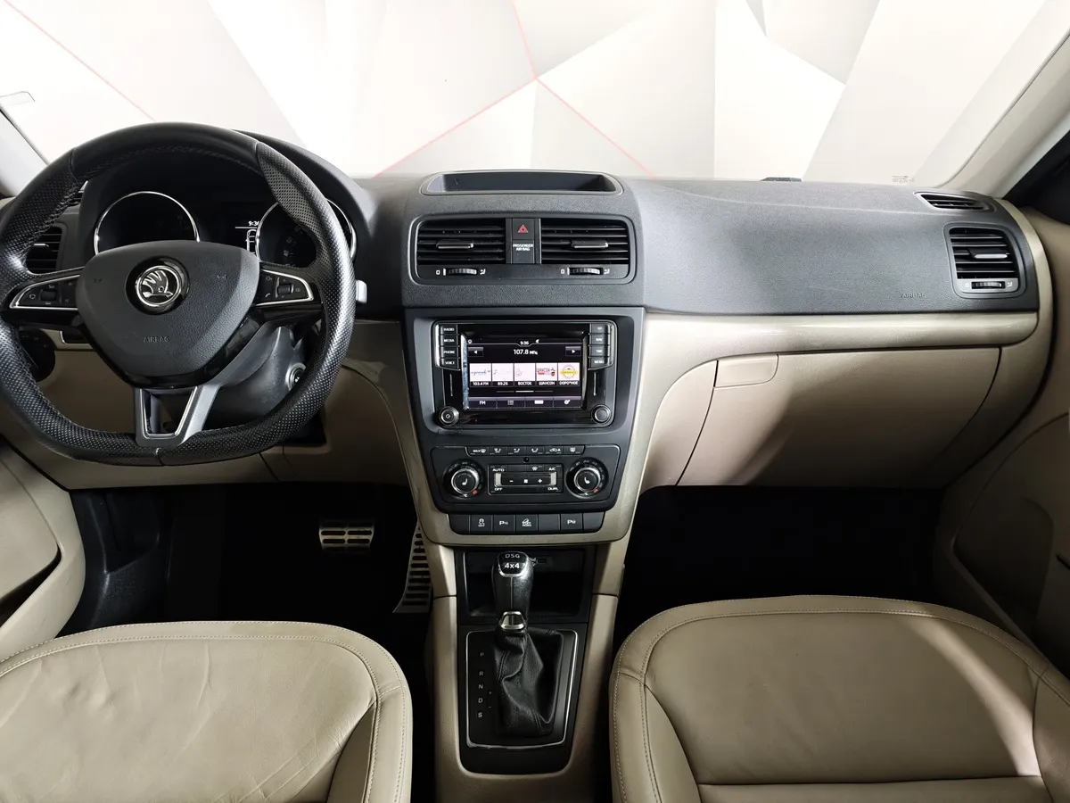 Skoda Yeti 1.8 TSI 4x4 DSG (152 л.с.) Серый в АВИЛОН. Слайд №15