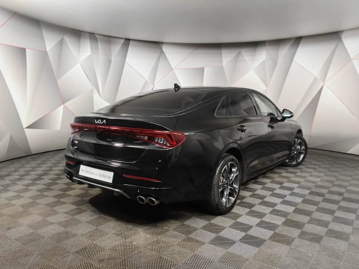 Kia K5 2.5 GDI AT 2WD (194 л.с.) Luxe Черный в АВИЛОН. Слайд №2
