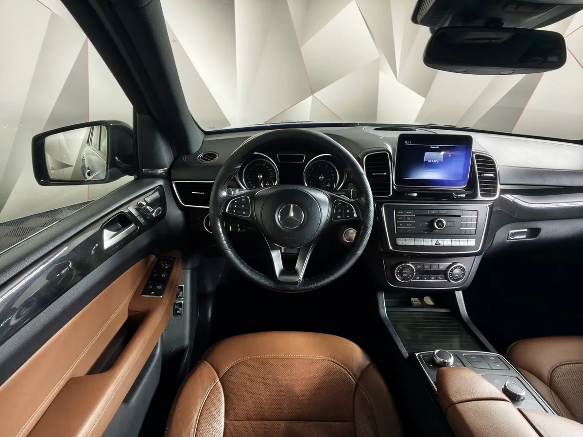 Mercedes-Benz GLS 400 4MATIC 9G-TRONIC (333 л.с.) Особая серия Синий в АВИЛОН. Слайд №19
