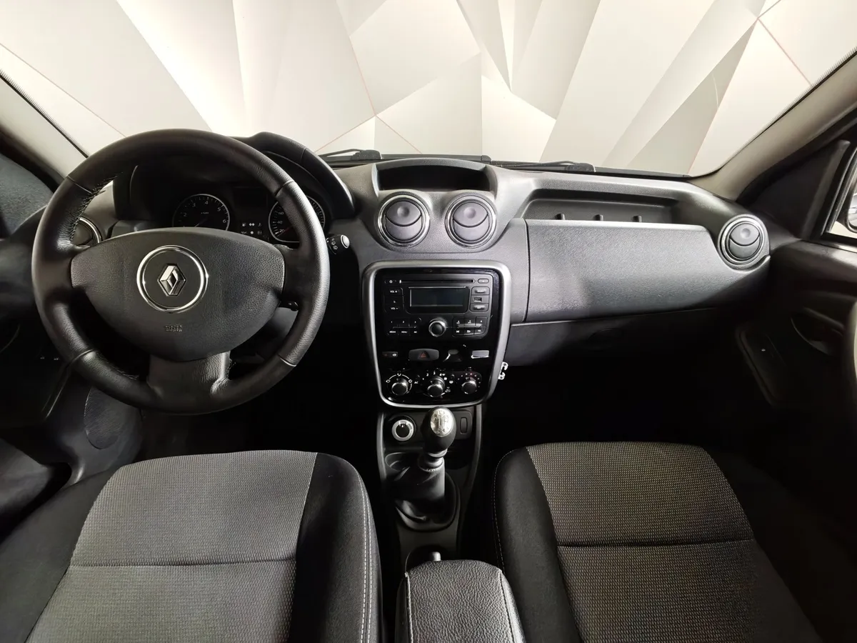Renault Duster 2.0 MT 4x4 (143 л.с.) Коричневый в АВИЛОН. Слайд №13