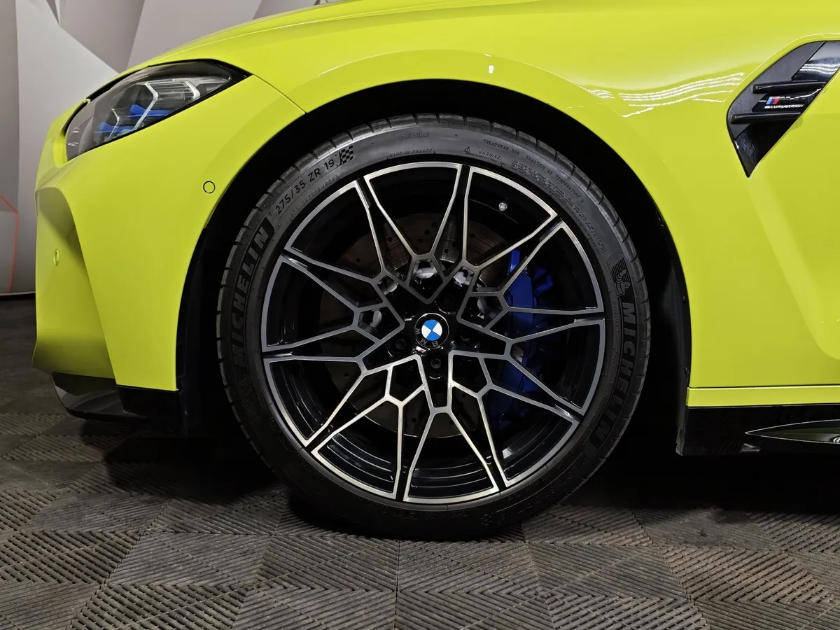 BMW M4 3.0 M Steptronic AT (510 л.с.) Competition Желтый в АВИЛОН. Слайд №7