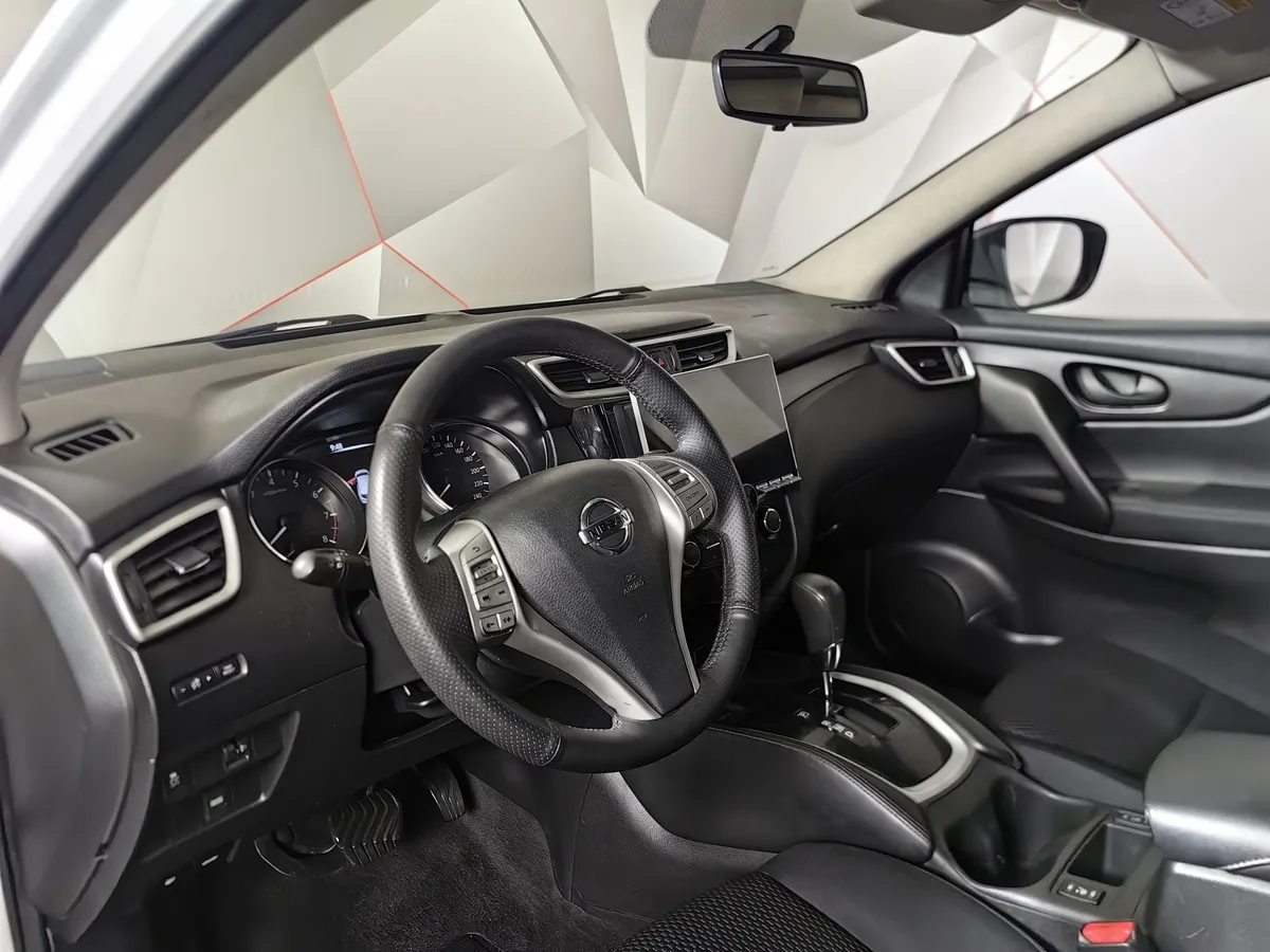 Nissan Qashqai 2.0 CVT (144 л.с.) Белый в АВИЛОН. Слайд №19