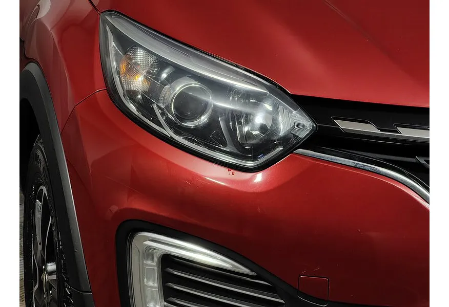 Renault Kaptur 1.3 CVT FWD (150 л.с.) Edition One Красный в АВИЛОН. Слайд №10