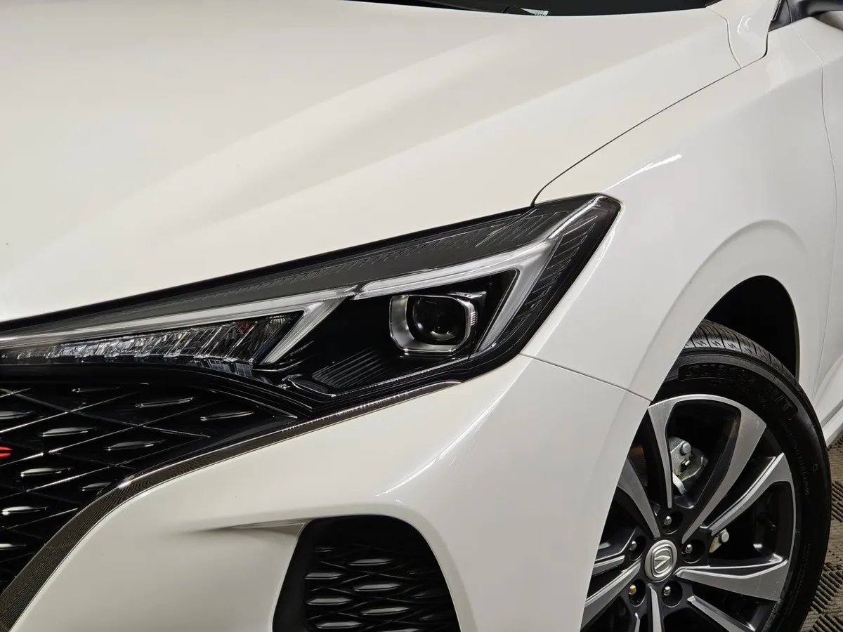 Changan Eado Plus 1.4 TGDI 7DSG 2WD (150 л.с.) Tech Белый в АВИЛОН. Слайд №10