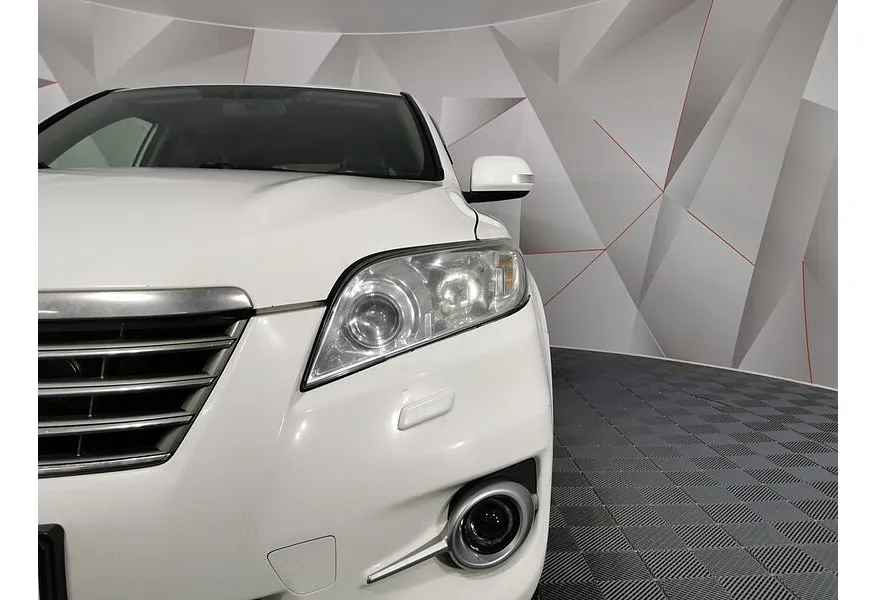 Toyota RAV4 2.0 CVT (158 л.с.) Белый в АВИЛОН. Слайд №10